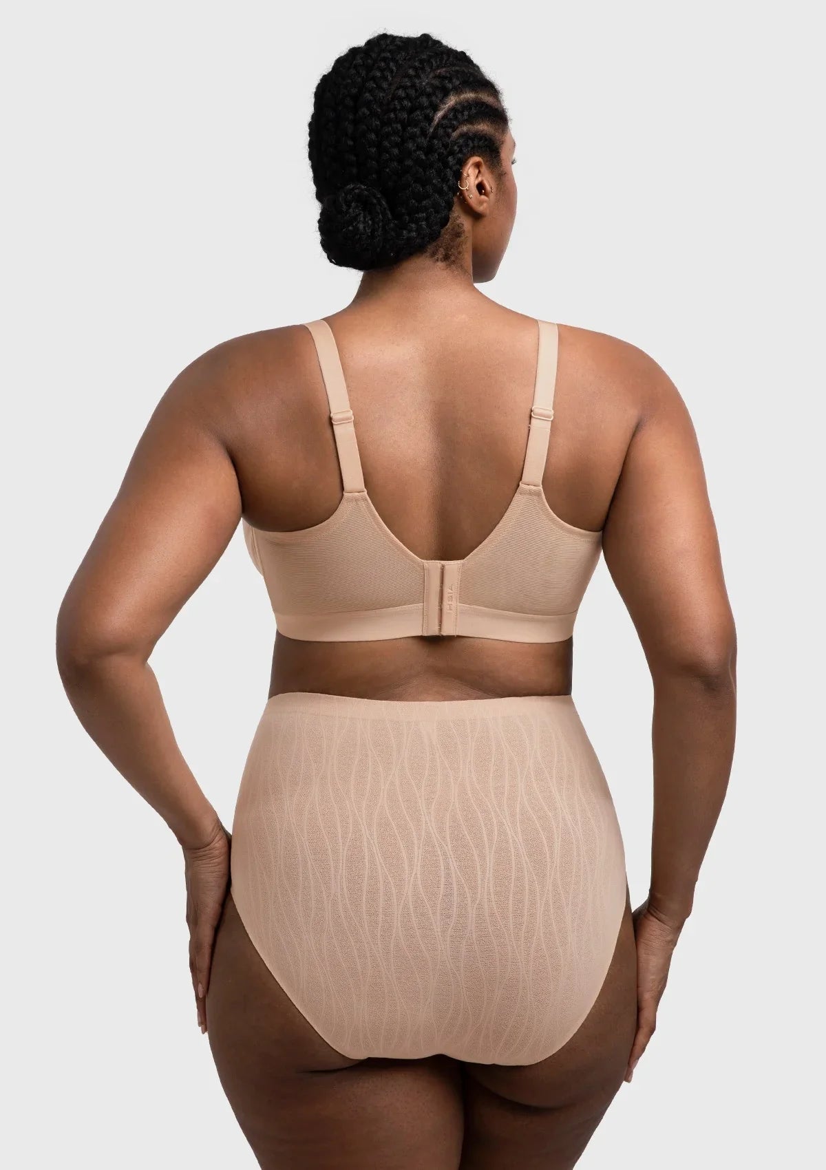 Lira Seamless Full Coverage Support Lace Unlined Minimizer Bra