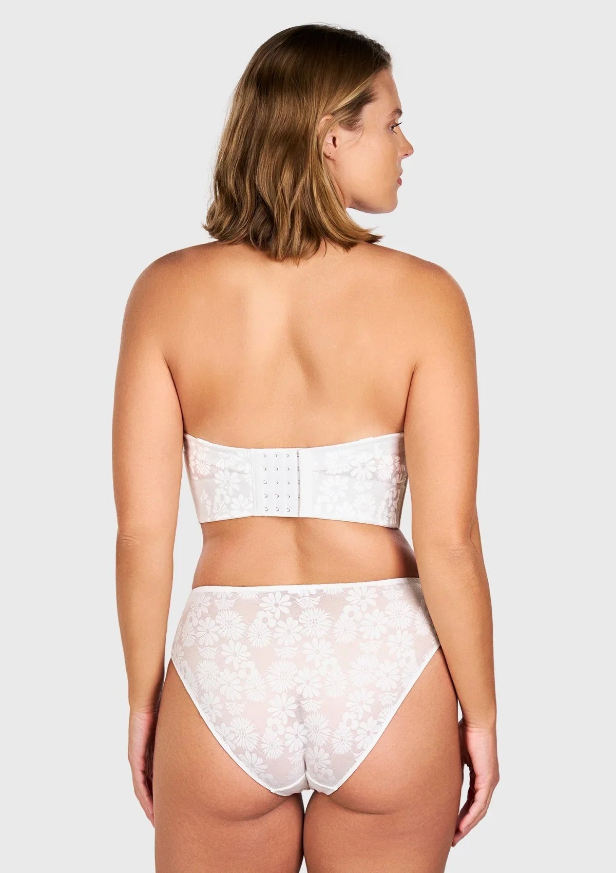 Daisy Lightly Padded Longline Underwire Strapless Balconette Bra