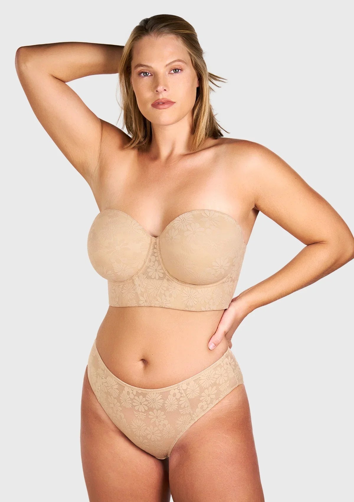 Daisy Lightly Padded Longline Underwire Strapless Balconette Bra
