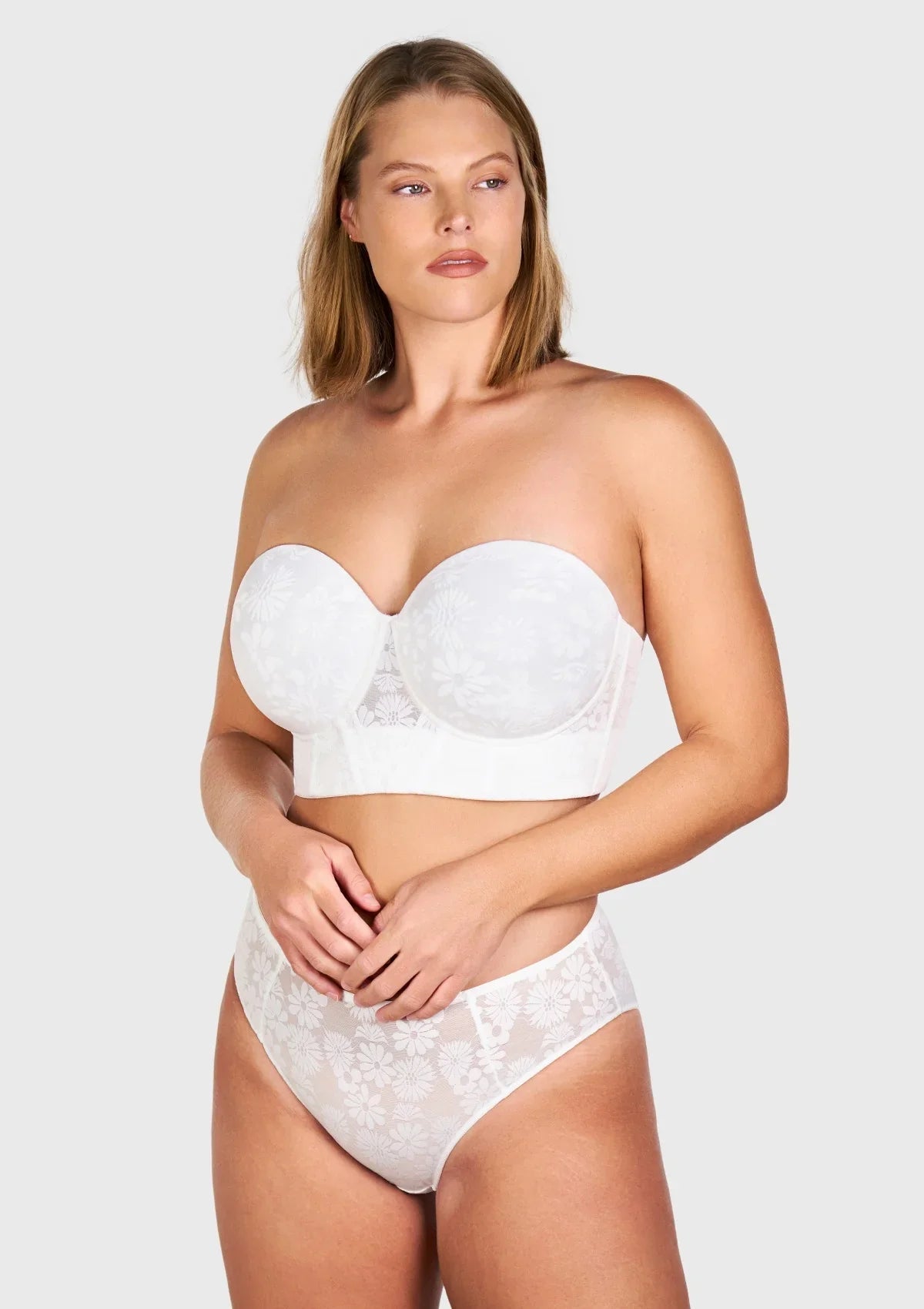 Daisy Lightly Padded Longline Underwire Strapless Balconette Bra