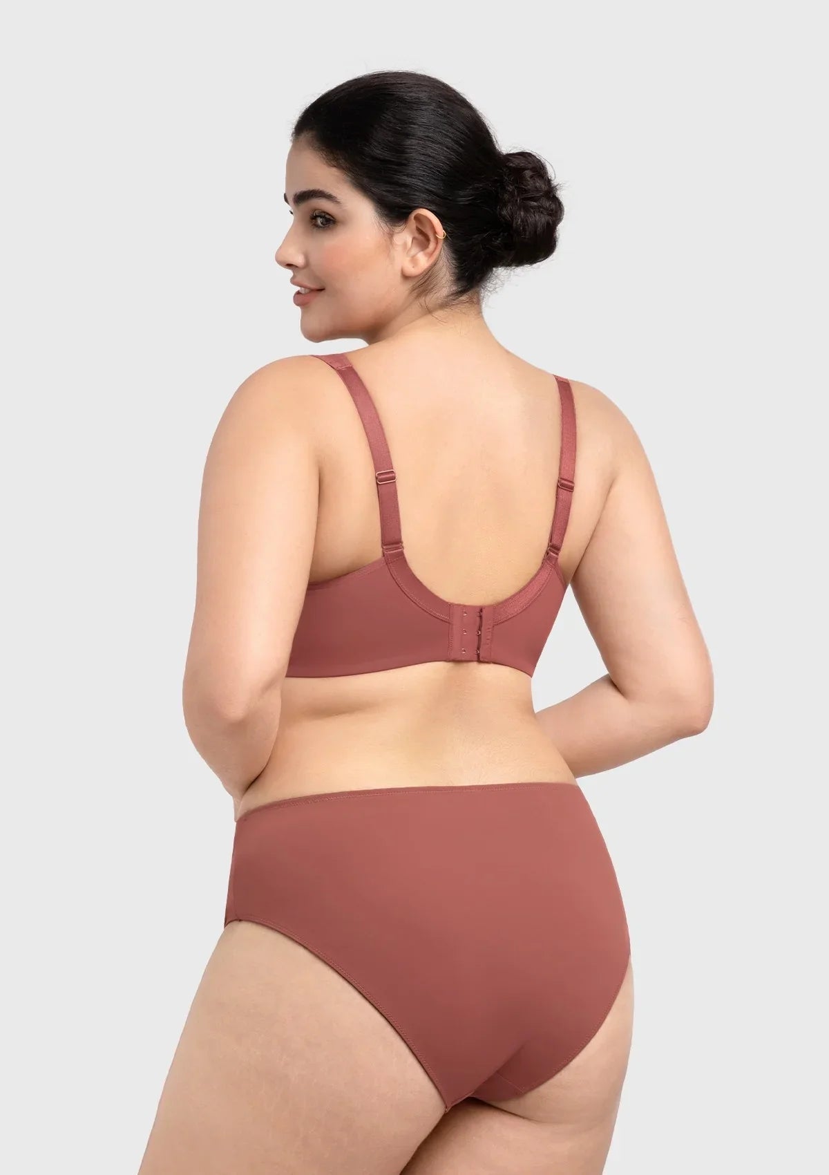 Joan Ultimate Soft T-shirt Unlined Minimizer Bra