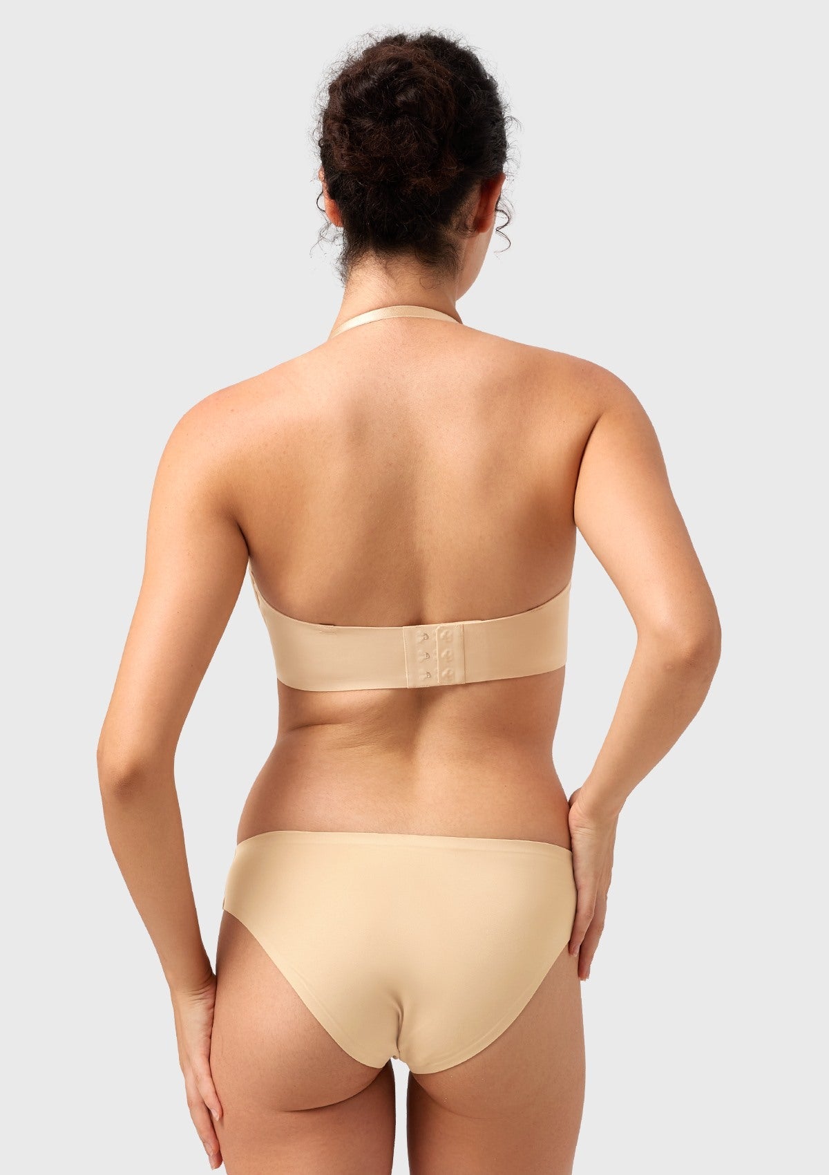 Seamless Multiway Push-Up Strapless Bra