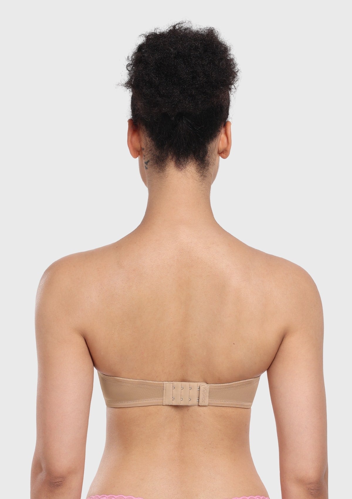 Seamless Lightly Lined Full Coverage Underwire Strapless Bra